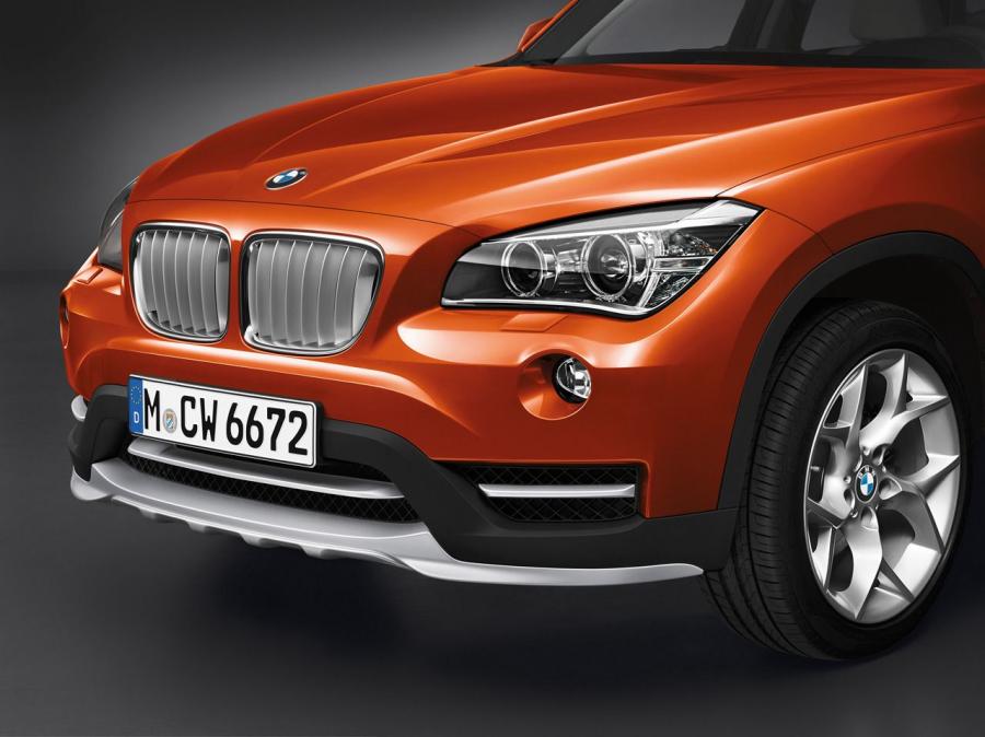  BMW X1 2015 года  (фото 16 из 18)